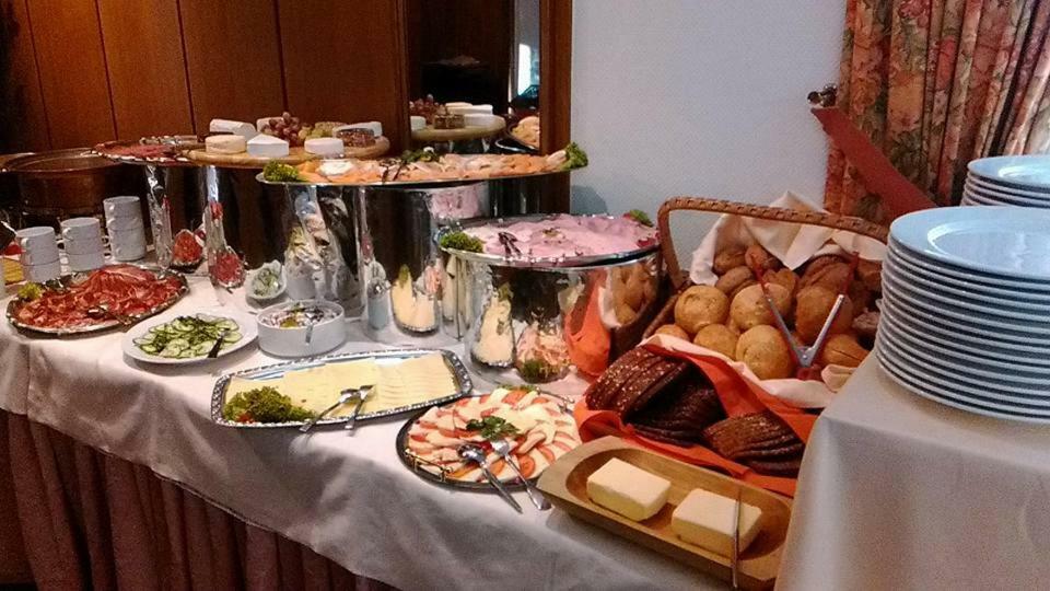 Hotellerie Gasthaus Schubert غاربسن المظهر الخارجي الصورة